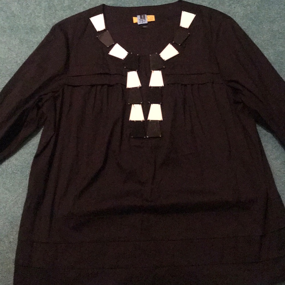 Soca by St. John black fashion top with jewels